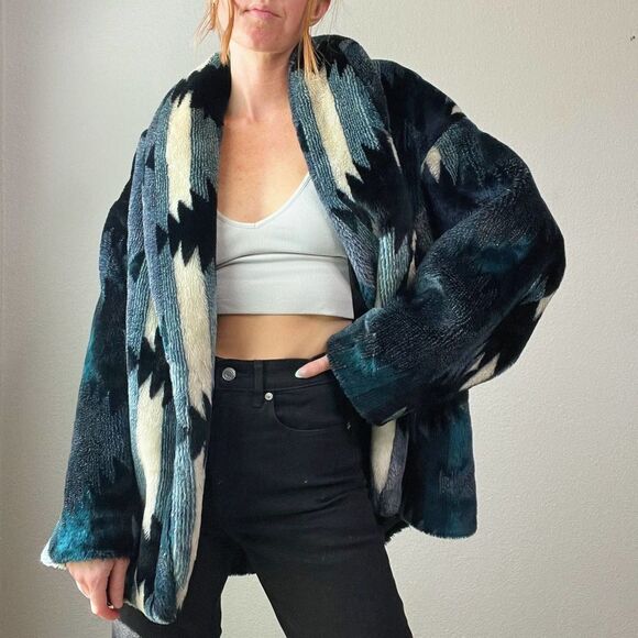 Vintage Style Blue Striped Boho Printed Teddy Open Front Coat - Picture 5 of 7